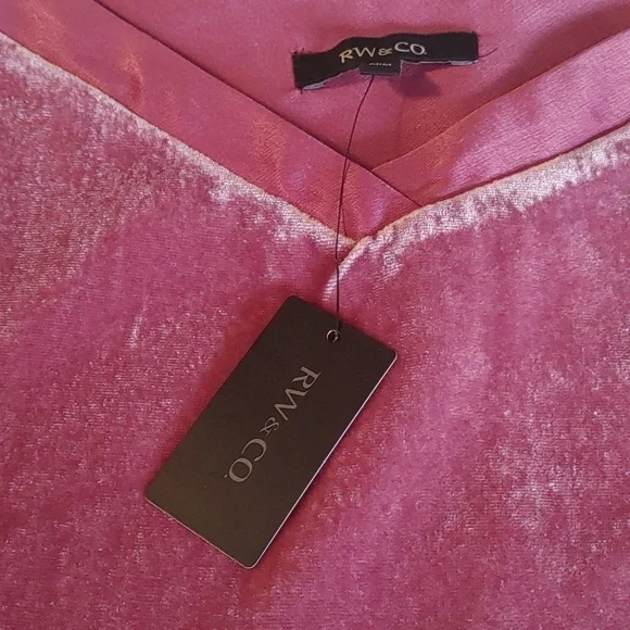 💚Nwt Women's Raspberry Shimmer Cami/ Tank top - Picture 5 of 9